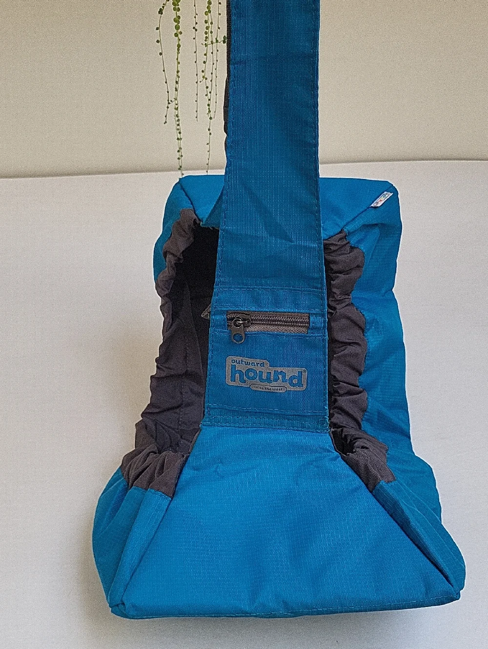 Outward Hound Dog Sling Dog Carrier Teal Pre-Owned